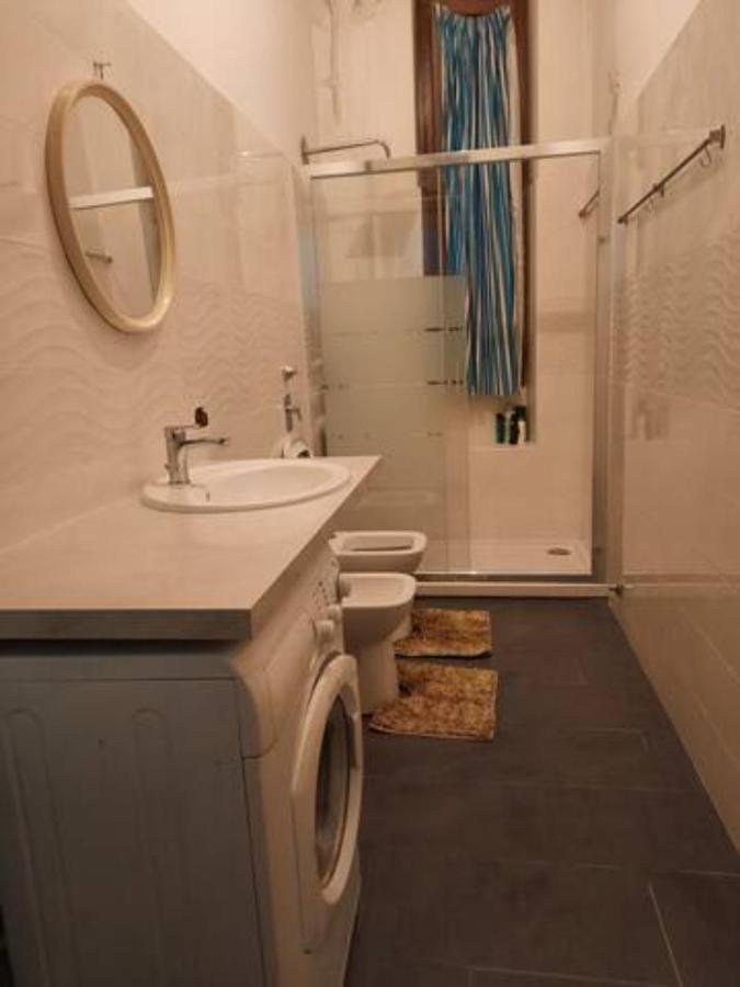 ميلان Nice And Quiet Accommodation In The City Center المظهر الخارجي الصورة